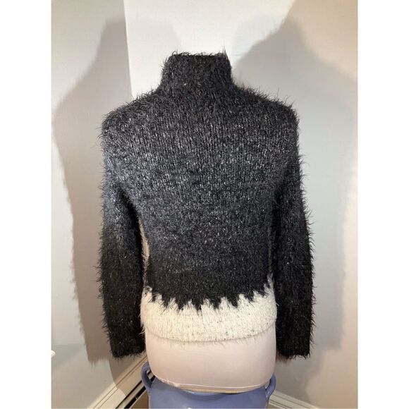 Feel the Piece “Gaby” by Terre Jacobs. Supersoft Eyelash Sweater! XS/S supersoft - Picture 3 of 6